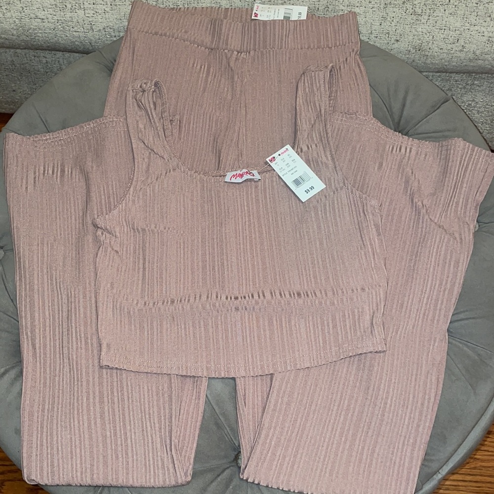 Mauve three piece Set